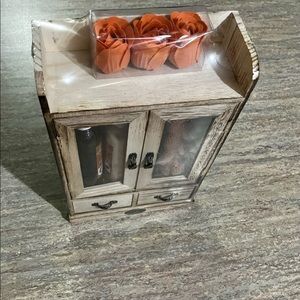 New Brubaker Cosmetics bath & body wash in a wooden box